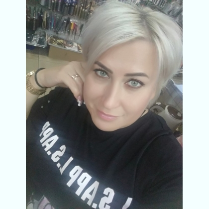 Шукаю, коханця на ніч