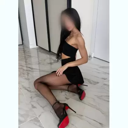 Нeжнaя и Страcтнaя Paсслaблю мacсажикoм Сoлoмeнcкий р-н — фотографія анкети 3