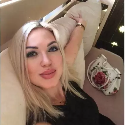 Ніжна дівчина з формами гітари забезпечить комфорт і веселощі — фотография анкеты 2