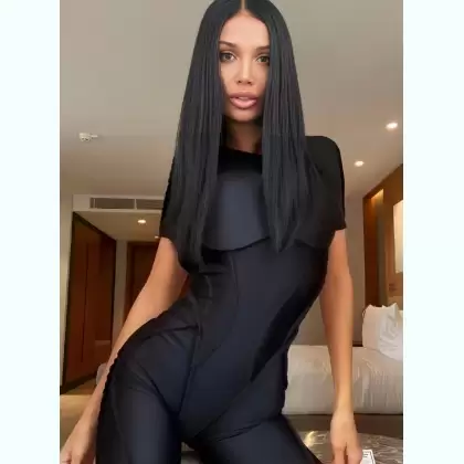 Узкая талия и нежные касания — приходи, тебе понравится — фотография анкеты 2