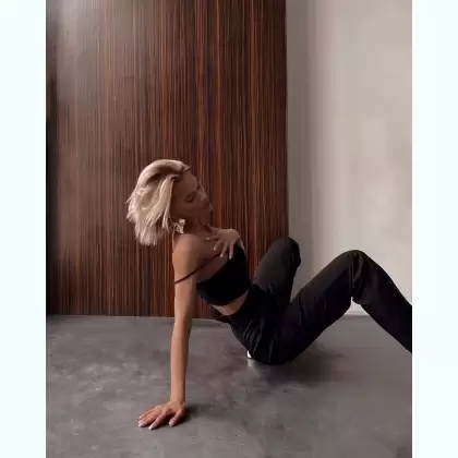 Эксклюзивность заключается в том что оно основано на технике нежнейший — фотография анкеты 2