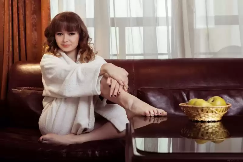 Чарівна кошечка чекає на тебе в своєму затишному світі — фотографія анкети