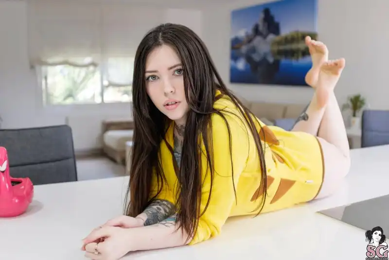 В ліжку я задаю правила гри — фотографія анкети