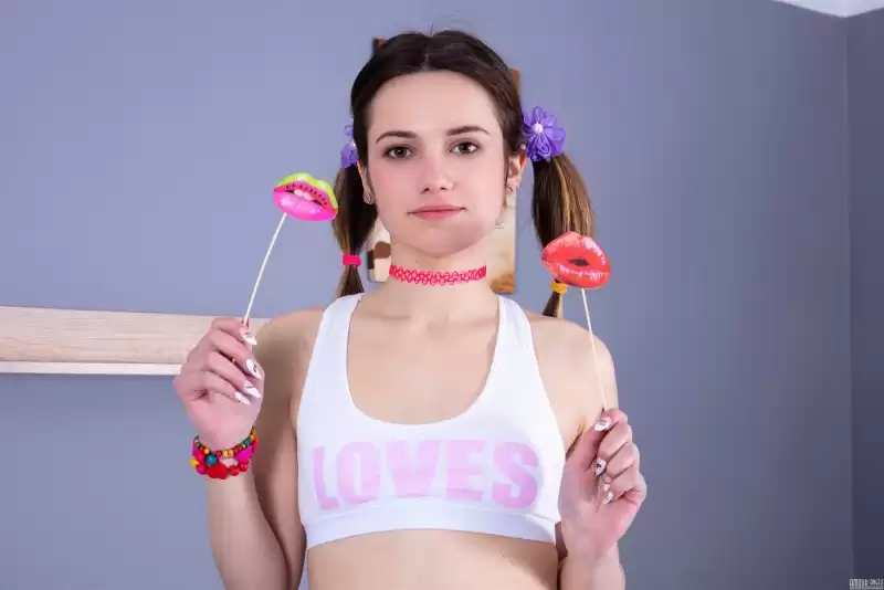 Соковита зовні, ніжна всередині: найвищий прийом — фотографія анкети