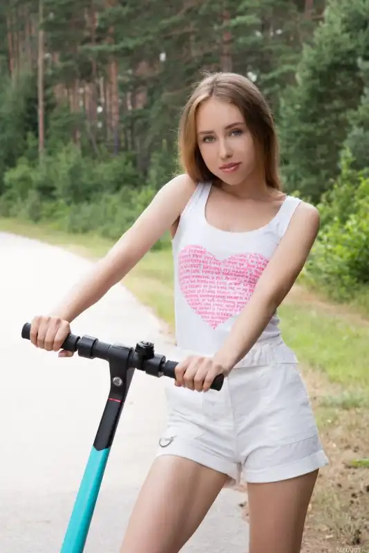 Очаровательная модель ждёт общения и новых встреч — фотография анкеты