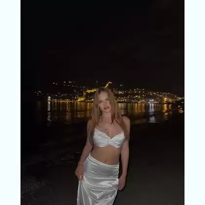 Приятный отдых с привлекательной девушкой — фотография анкеты