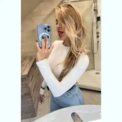 За расслабляющим массажем к нам — фотография анкеты